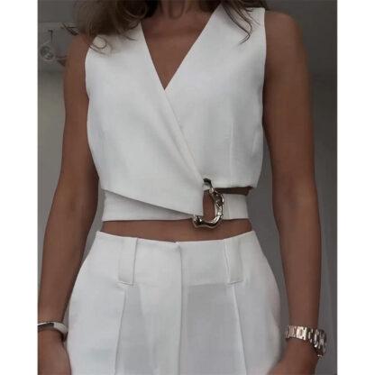 Elegantný biely top