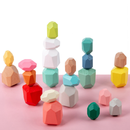 MONTESSORI BALANSUJÚCE KAMENE